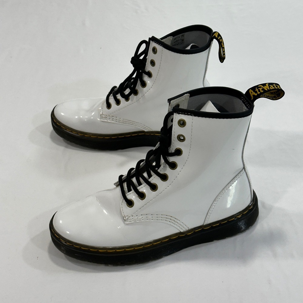 Dr. Martens Zavala Boots Womens Size 7 White Patent Leather Lace Up | Grunge
